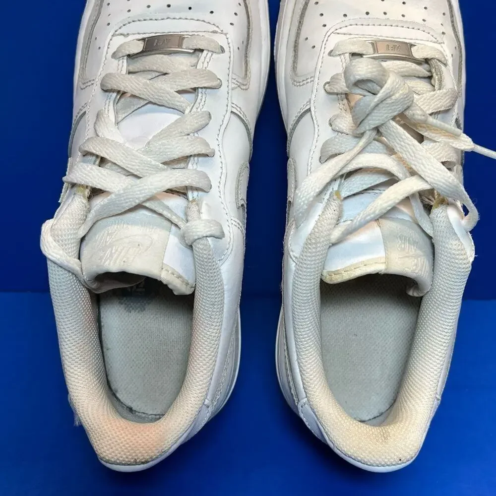 Nike Air Force 1‎ GS Triple White Low Sneakers Youth 6.5 Womens 8 314192-117